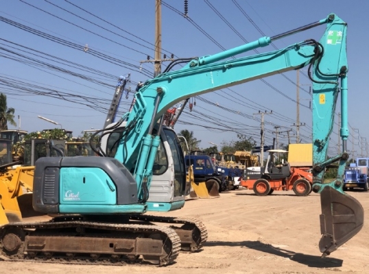ขายรถขุด KOBELCO SK135SR มีลายหัวกระแทก นำเข้าเองจากญี่ปุ่น สภาพสวยพร้อมใช้ มีVDOการทำงานครับ