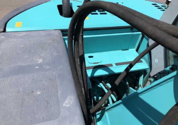 ขายรถขุด KOBELCO SK135SR มีลายหัวกระแทก นำเข้าเองจากญี่ปุ่น สภาพสวยพร้อมใช้ มีVDOการทำงานครับ