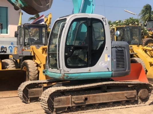 ขายรถขุด KOBELCO SK135SR มีลายหัวกระแทก นำเข้าเองจากญี่ปุ่น สภาพสวยพร้อมใช้ มีVDOการทำงานครับ