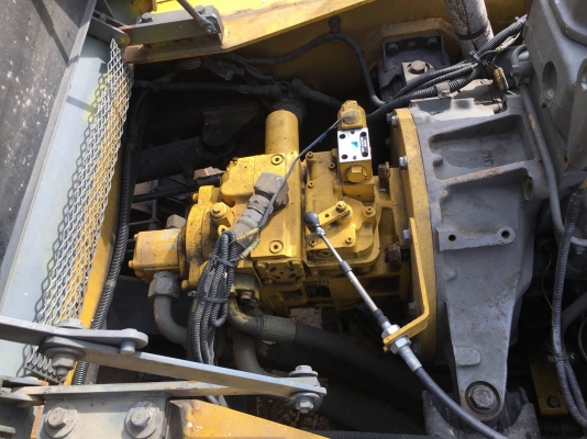 ขายรถตักKOMATSU WA350-1 เก่านอกนำเข้ายังไม่เคยใช้งานในเมืองไทยเอกสารแจ้งจำหน่ายพร้อมใช้งานราคา1,180,000บาทสนใจติดต่อคุณอ๊อฟ พิจิตร 086-737-9991