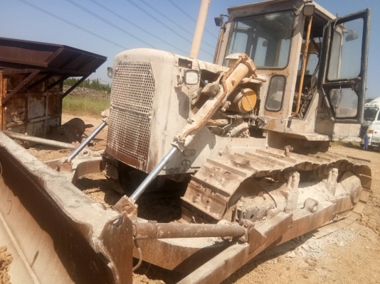 ขายCAT D7G ตีนไก่โซ่น้ำมันโซ่สวยใบสวยขายตามสภาพราคา650,000บาทติดต่อคุณอ๊อฟ พิจิตร 086-737-9991