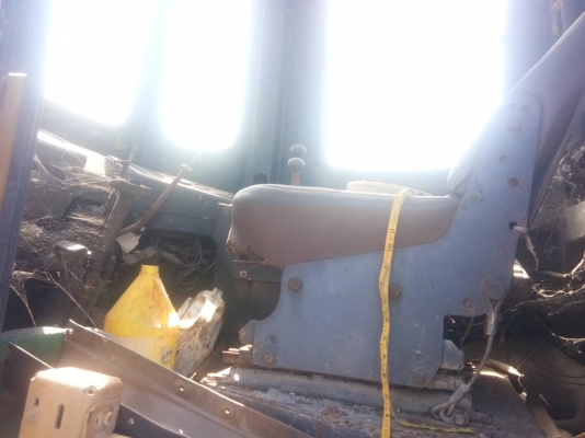 ขายรถตักCAT916 เก๋งแอร์ขายตามสภาพแต่ทำให้ขื้นเทนเลอได้ครับราคาเบาๆ330000บาทติดต่อ คุณอ๊อฟ พิจิตร086-737-9991