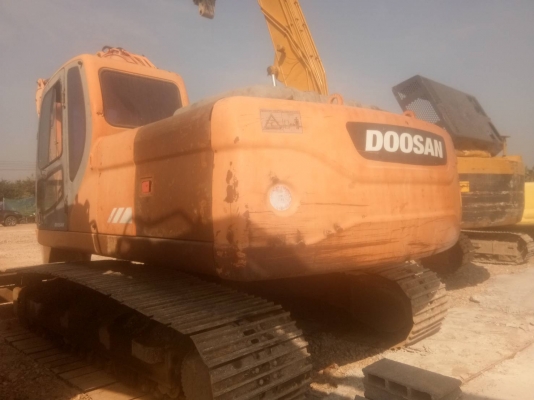 ขาย DOOSAN DX225 LC เครื่องปั้มดี ช่วงล่างพอได้ เอวมีขยับนิดๆ ขายตามสภาพ เอกสารใบชื้อขาย ไฟฟ้าตัด รถทำงานได้ ราคา450,000บาทติดต่อคุณอ๊อฟ พิจิตร086-737-9991