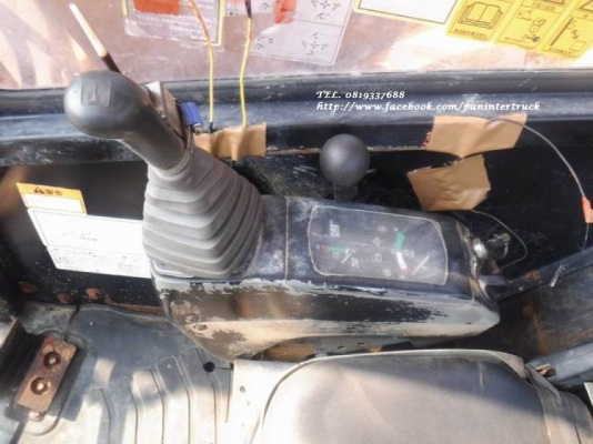 SALEลดกระหน่ำ!!ขายถูกด่วนๆรถขุด CATERPILLAR -305SR คอนโทรลน้ำมัน ,ปั๊มนิ้ว ,แทรคเหล็ก ,มีหลังคา, มีเอกสารแจ้งจำหน่าย