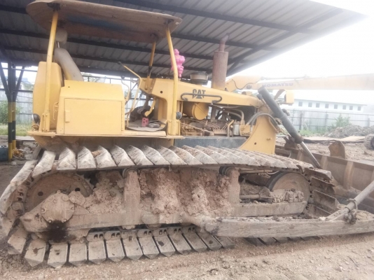 ขายCAT D5B ตีนเป็ดเอกสารเล่มทะเบียน เกียร์ตัดเครื่องดี พร้อมใช้ราคา590000บาทติดต่อคุณอ๊อฟ พิจิตร086-737-9991