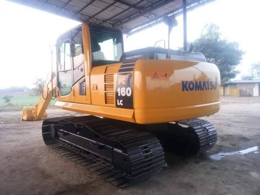 ขายKOMATSU PC160-8 สภาพสวยๆบิ้วใหม่ทั้งคัน โซ่ใหม่ ลอเลอเช็คเปลี่ยนใหม่ ทำสีใหม่ เครื่องปั้มดี เอวแน่น เอกสารเล่มชั่วโมง15000 พร้อมใช้งานพร้อมโอนราคา1,450,000บาทติดต่อคุณอ๊อฟ พิจิตร086-737-9991