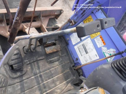 BIG SALE* รถขุดเล็ก KOMATSU PC30UU-3* คอนโทรล(สั้น)น้ำมัน /ปั๊มนิ้ว /มีลายไปป์ปิ้ง(ลายหัวเจาะ) /มีเอกสารแจ้งจำหน่าย