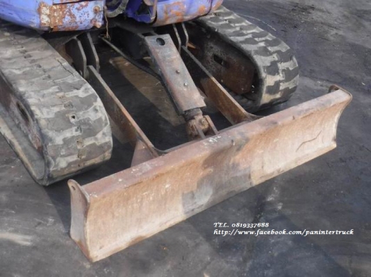 BIG SALE* รถขุดเล็ก KOMATSU PC30UU-3* คอนโทรล(สั้น)น้ำมัน /ปั๊มนิ้ว /มีลายไปป์ปิ้ง(ลายหัวเจาะ) /มีเอกสารแจ้งจำหน่าย
