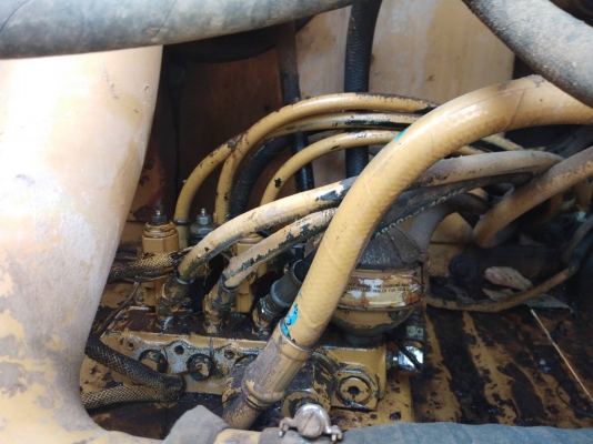 ขายด่วน แบคโคร CAT 320B สภาพสวยพร้อมใช้งาน ช่วงล่างสวย เอวดี พร้อมทำงาน เอกสารใบแจ้งจำหน่าย สนใจสอบถาม 093 0764943 K ตั้ม