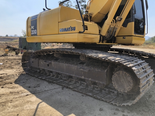 ขายรถแบคโฮ Komatsu PC200-7 สภาพดีมากพร้อมใช้งาน รถออกศูนย์ปี 2553 ไม่เคยเปลี่ยนมือ 1,450,000