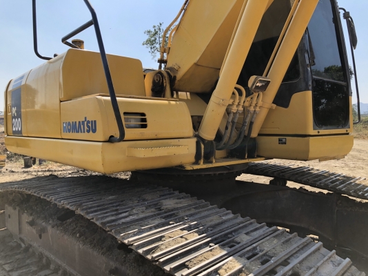 ขายรถแบคโฮ Komatsu PC200-7 สภาพดีมากพร้อมใช้งาน รถออกศูนย์ปี 2553 ไม่เคยเปลี่ยนมือ 1,450,000
