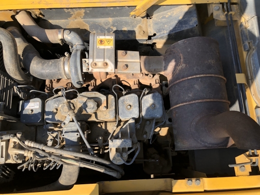 ขายรถแบคโฮ Komatsu PC200-7 สภาพดีมากพร้อมใช้งาน รถออกศูนย์ปี 2553 ไม่เคยเปลี่ยนมือ 1,450,000