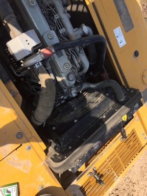 ขายดาวน์500,000 SANY215.5300ชม.ยังอยู่ในPM7,000ชม.ของบริษัท ส่งต่ออีก28งวดๆละ69,000=1,932,000 ค่าเปลี่ยนสัญาญา12,000 รวมทั้งหมดทุกอย่าง2,432,000 วัรับรถจ่ายจริงเงินดาวน์500,000ค่าเปลี่ยนสัญาญา12,000ค่าคอม20,000รวม532,000 รับรถกลับบ้านได้เลยค่ะ