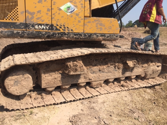 ขายดาวน์500,000 SANY215.5300ชม.ยังอยู่ในPM7,000ชม.ของบริษัท ส่งต่ออีก28งวดๆละ69,000=1,932,000 ค่าเปลี่ยนสัญาญา12,000 รวมทั้งหมดทุกอย่าง2,432,000 วัรับรถจ่ายจริงเงินดาวน์500,000ค่าเปลี่ยนสัญาญา12,000ค่าคอม20,000รวม532,000 รับรถกลับบ้านได้เลยค่ะ