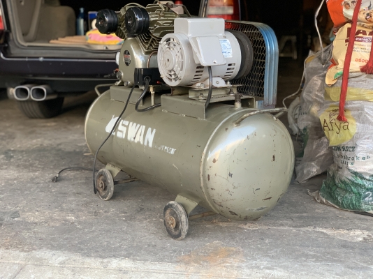 ขายปั๊มลม Swan SVU-201 ขนาด 1HP. 220V ไฟบ้าน ขนาดถังลม 85ลิตร สภาพสวย หมุนนิ่ม อุปกรณ์ครบ พร้อมใช้งาน ขายปั๊มลม Swan SVU-201 ขนาด 1HP. 220V ไฟบ้าน ขนาดถังลม 85ลิตร สภาพสวย หมุนนิ่ม อุปกรณ์ครบ พร้อมใช้งาน