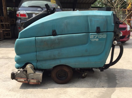 ขายเครื่องขัดพื้นเดินตาม TENNANT 5700xps เก่าญี่ปุ่น ตามสภาพ