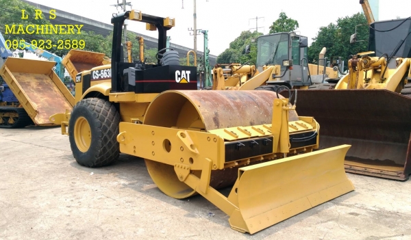 CATERPILLAR รุ่น CS 563 D CATERPILLAR รุ่น CS 563 D