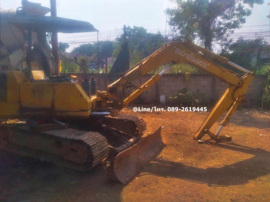 ขายรถขุดKOMATSU PC40-6 ไม่มีเครื่องยนต์ ,คอนโทรลลูกหมาก ,แทรคเหล็กสภาพดี ,รถบ้านขายตามสภาพ