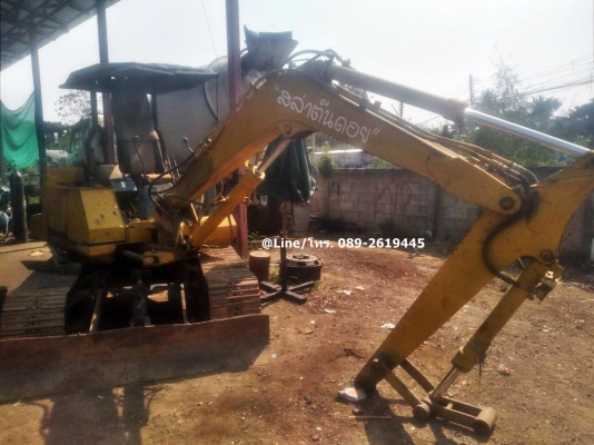ขายรถขุดKOMATSU PC40-6 ไม่มีเครื่องยนต์ ,คอนโทรลลูกหมาก ,แทรคเหล็กสภาพดี ,รถบ้านขายตามสภาพ