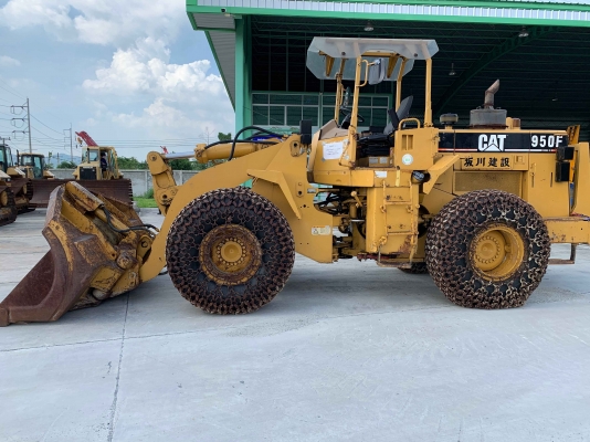 ขายรถตัก CAT รุ่น 950F2 รถนำเข้าจากญี่ปุ่น สภาพสวย ราคาถูก ๆ ครับ