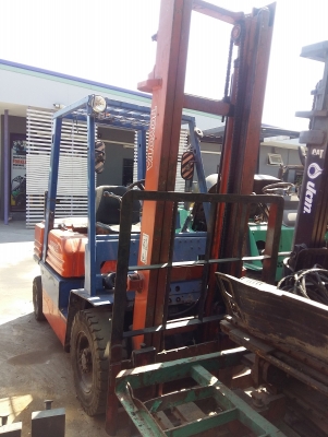 2.5T Forklift TOYOTA ดีเซล 1Z  เกียร์ทอร์ค ออโต้ ยกสูง 4.0 เมตร