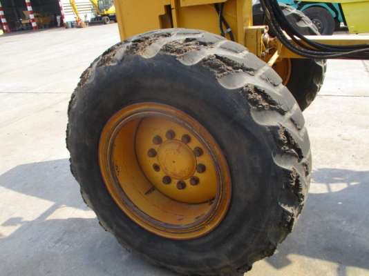 MOTOR GRADER 140K ซีเรียล JPA01310 ปี 2012 ชั่วโมงทำงาน 5324 มือสองนำเข้าจากต่างประเทศ สภาพพร้อมใช้งาน  ขายพร้อมชุดแจ้งจำหน่าย