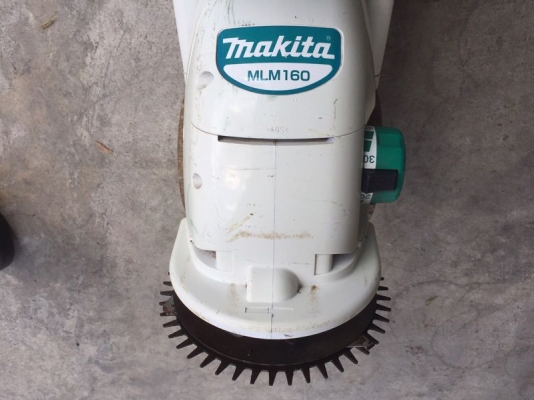 ขายเครื่องตัดหญ้า Makita มือสองญี่ปุ่น ขายเครื่องตัดหญ้า Makita มือสองญี่ปุ่น