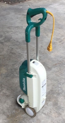 ขายเครื่องตัดหญ้า Makita มือสองญี่ปุ่น ขายเครื่องตัดหญ้า Makita มือสองญี่ปุ่น