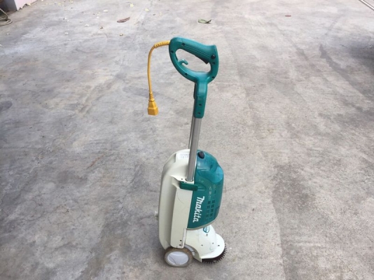 ขายเครื่องตัดหญ้า Makita มือสองญี่ปุ่น ขายเครื่องตัดหญ้า Makita มือสองญี่ปุ่น