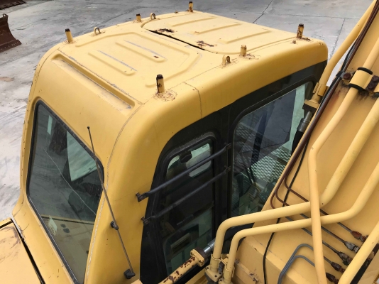 ขายรถขุด KOMATSU รุ่น PC210-6E รถสวยสภาพดี นำเข้าจากญี่ปุ่น