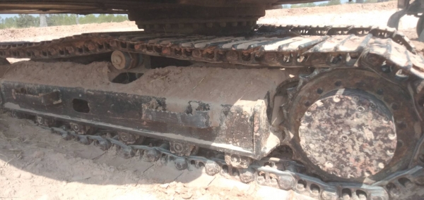 ขายCAT311V2สภาพสวยพร้อมใช้ ราคา620,000บาทติดต่อคุณอ๊อฟ พิจิตร 086-737-9991