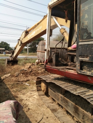 KOMATSU PC200-3 เครื่องดีเอวแน่น ช่วงล่างเต็ม ขายตามสภาพ