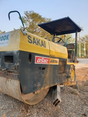 รถบด SAKAI