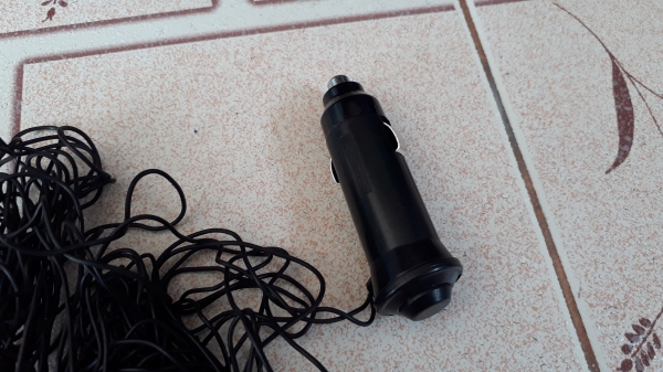 ไฟประดับตกแต่งในรถยนต์แสงสีฟ้า มีสวิทช์ เปิด-ปิด จากญี่ปุ่น ไฟประดับตกแต่งในรถยนต์แสงสีฟ้า มีสวิทช์ เปิด-ปิด จากญี่ปุ่น