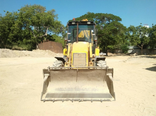 ขายรถตักหน้าหลังขุด JCB 3CX โทร 0651205039  0981763669