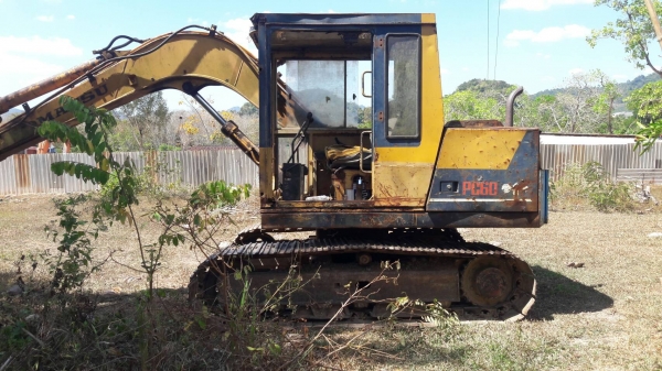 KOMATSU PC58US สภาพสวยพร้อมใช้งาน KOMATSU PC58US สภาพสวยพร้อมใช้งาน
