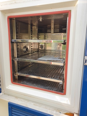 ตู้อบลดความชื้นมึ2ลูกๆละ60,000บาท