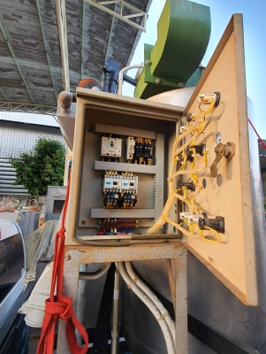 เครื่องดูดฝุ่นระบบน้ำผ่านมี1เครื่อง25,000บาท เครื่องดูดฝุ่นระบบน้ำผ่านมี1เครื่อง25,000บาท