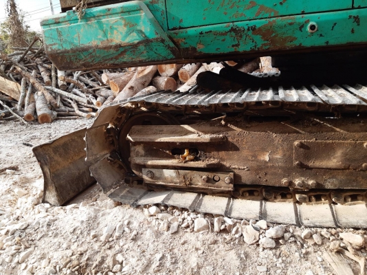 KOMATSU PC40-3 ต่ออาร์มยาว ตัวเดินรุ่น1 มีหัวคีปบุ้งกี๋รถสภาพพร้อมใช้งาน