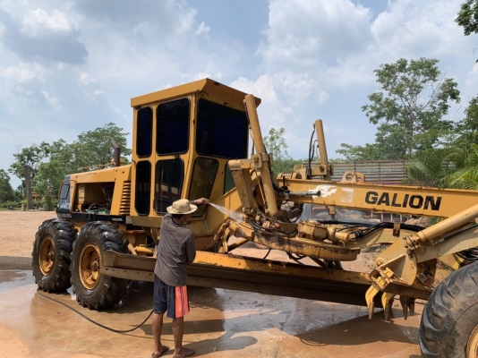 ขายรถเกรดGALION850 สภาพสวยพร้อมใช้ราคา 850,000บาท ติดต่อคุณอ๊อฟ พิจิตร 086-737-9991