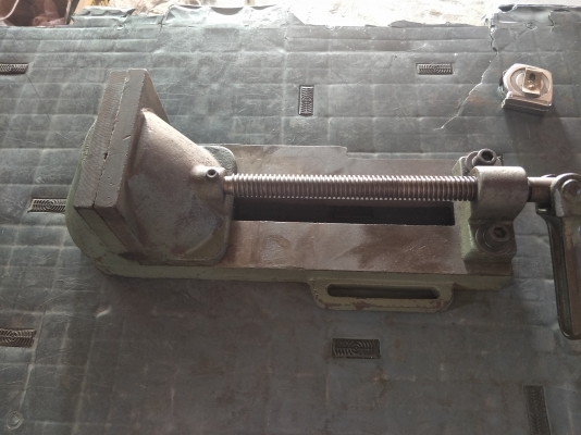 ปากกาเครื่องเลื่อย hero 16"