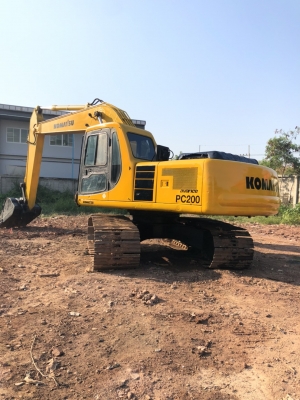 KOMATSU PC200-6 ระบบไฟเต็ม ช่วงล่างเต็ม ระบบดี เอกสารซื้อขาย สภาพสวย