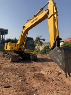 มีVDOให้ชมKOMATSU PC200-6 ไฟครบ ระบบดี ช่วงล่างเต็ม เอกสารซื้อขาย สภาพสวยพร้อมใช้งาน