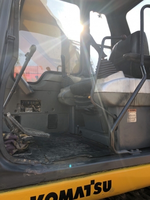 มีVDOให้ชมKOMATSU PC200-6 ไฟครบ ระบบดี ช่วงล่างเต็ม เอกสารซื้อขาย สภาพสวยพร้อมใช้งาน