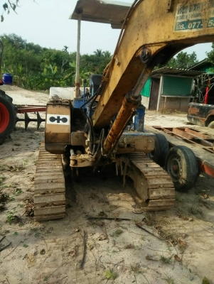 KOMATSU PC30-6 ขายตามสภาพ KOMATSU PC30-6 ขายตามสภาพ