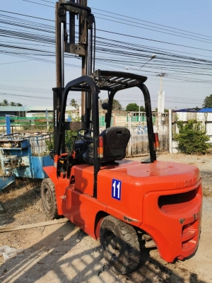 รถโฟอร์คลิฟต์ รถโฟอร์คลิฟต์