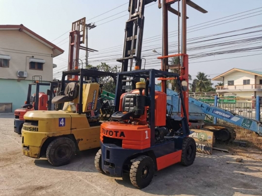 รถโฟอร์คลิฟต์