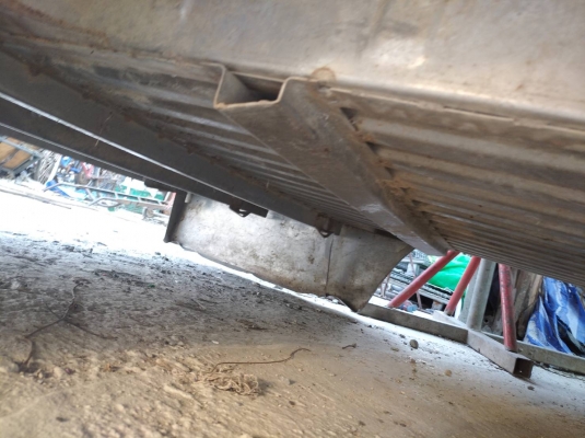 ขายกระบะท้าย isuzu สเตนเลสแท้ครับ ขายกระบะท้าย isuzu สเตนเลสแท้ครับ