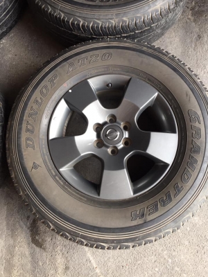 ขายล้อ Nissan D40+ยาง255/70/16ปี2013 lสนใจโทร.0879050181.ส่งได้ทั่วไทย ขายล้อ Nissan D40+ยาง255/70/16ปี2013 lสนใจโทร.0879050181.ส่งได้ทั่วไทย