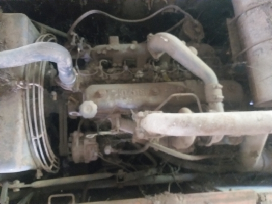 ขายด่วน แบคโคร HITASHI UH830 ตัวใหญ่ เครื่องเดิม ปั้มเดิม โซ่ช่วงล่างสวย รถเก่าเก็บ สนใจสอบถามไว้ใช้งาน  093 0764943 K ตั้ม